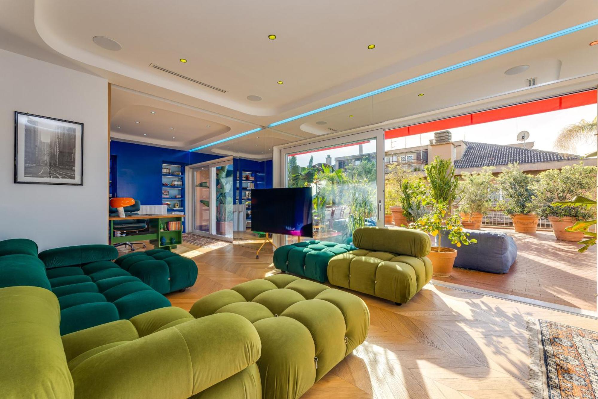 Luxury Penthouse With Terrace And Hot Tub Appartamento