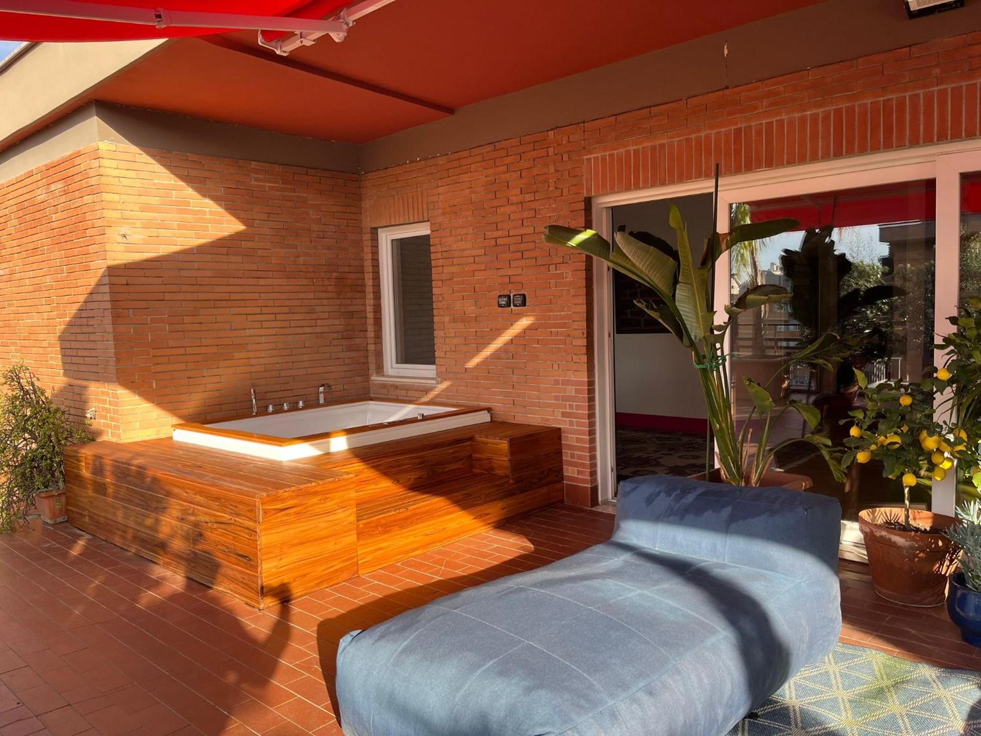 Luxury Penthouse With Terrace And Hot Tub * Roma